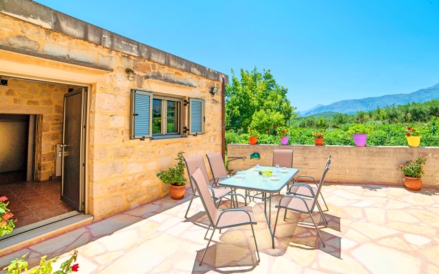 Cretan Breeze Villa Heated Pool