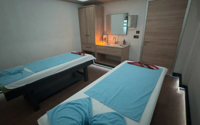 Sera Lake Center Hotel