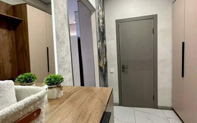 Квартира Живи Тут 89