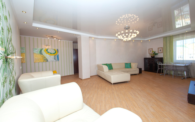 Апартаменты на улице Расковой 4