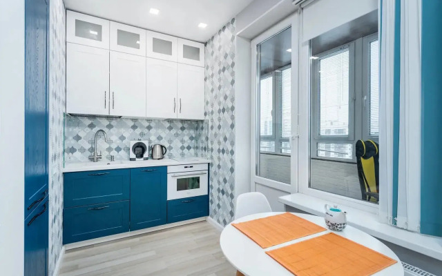 Na Komendantskom Prospekte 64k1 Apartments