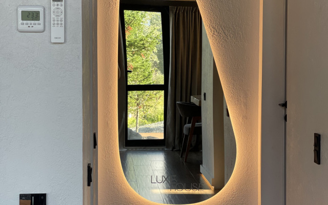 Guest House Luxe House