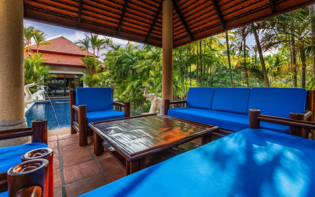 Togian Private Pool Naiharn Beach Villa