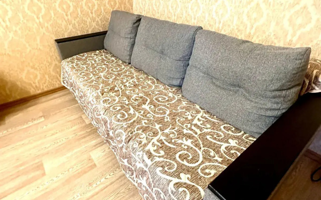 1Komnatnaya Naprotiv Radiouniversiteta Flat