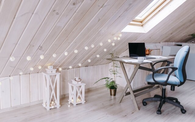 Гостевой Дом с Кипарисами в горах с видом на море