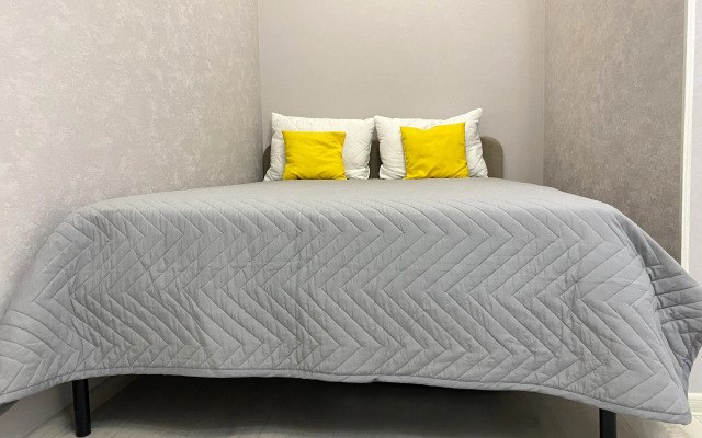 Batashi Green Flat