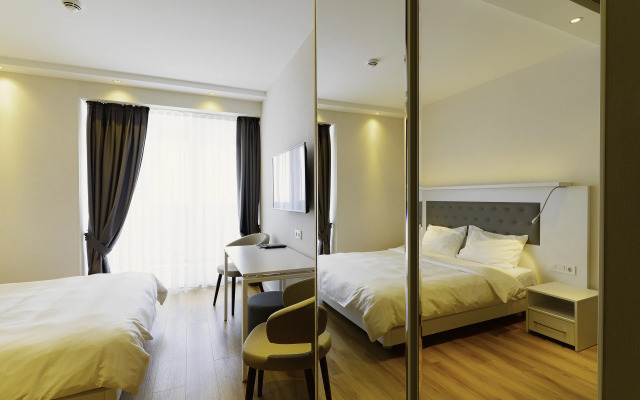 Alliance Palace by Grand City Apartment Hotel