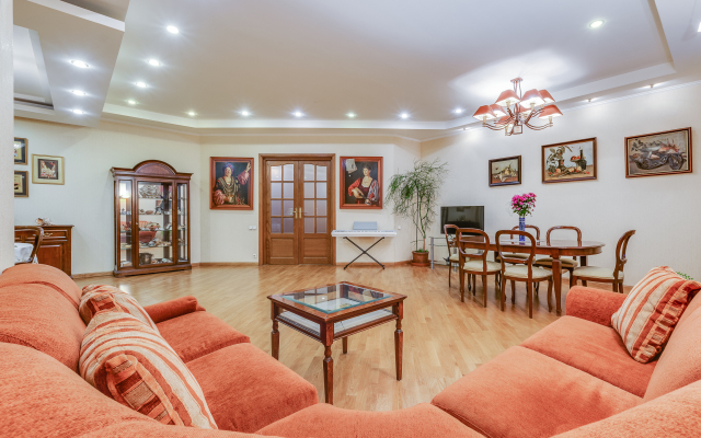 Квартира от Uppapart с Видом на сквер имени Пушкина