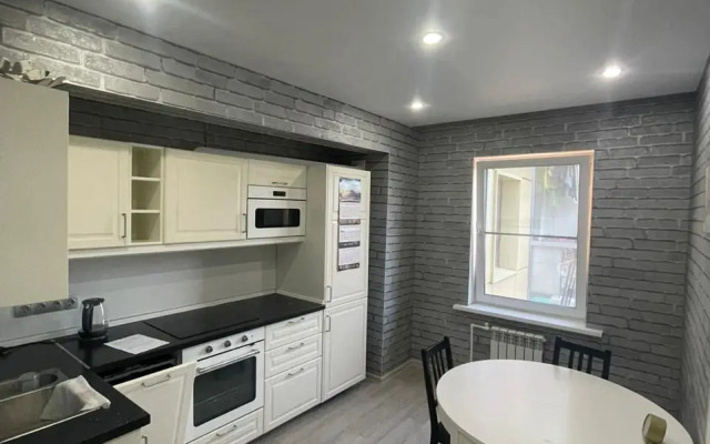 4 Apartments