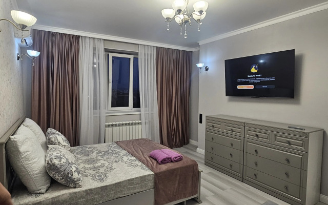 Raydas Na Oranzhereynoy 17-3 Apartment
