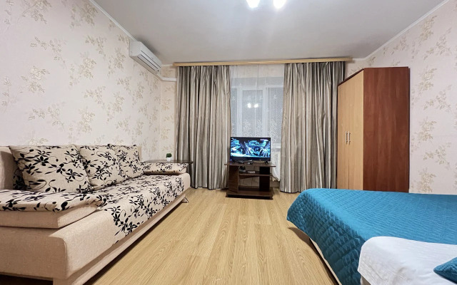 Na Naugorskom Shosse 76 Flat
