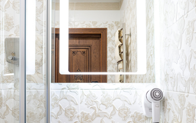 Апартаменты Амбассадор Lamare Standard в Центре Сочи