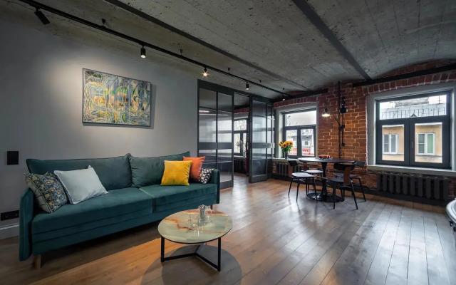 Квартира Дизайнерский Лофт в Тихом Центре у Невского