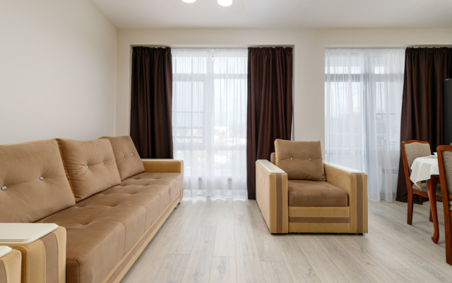 GeoApart Cvetochnaya 30 Apartments 3