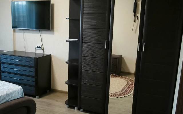 Komfortnaya kvartira v novom dome tsentr Flat - Apartment in تشيليابنسك - Photo 2
