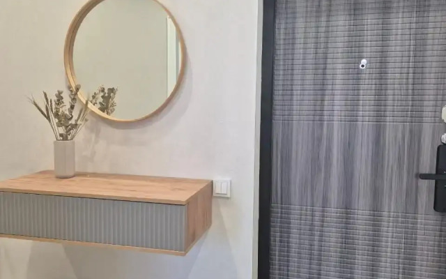 Loft Etazhi Apartment
