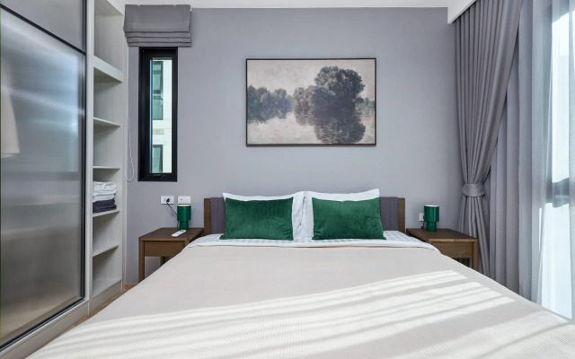 Апартаменты Title Legendary E504