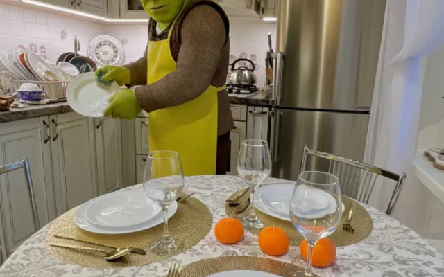 U Metro Pushkinskaya Flat