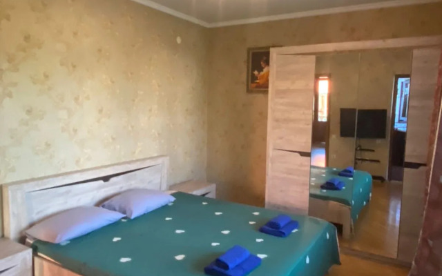 Apartment Irena 2 Guest house