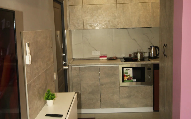 Апартаменты Apartsharing Русская 63л к1 кв 3а