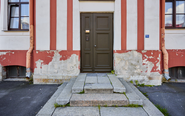 IYUN Na 7-J Linii Guest House