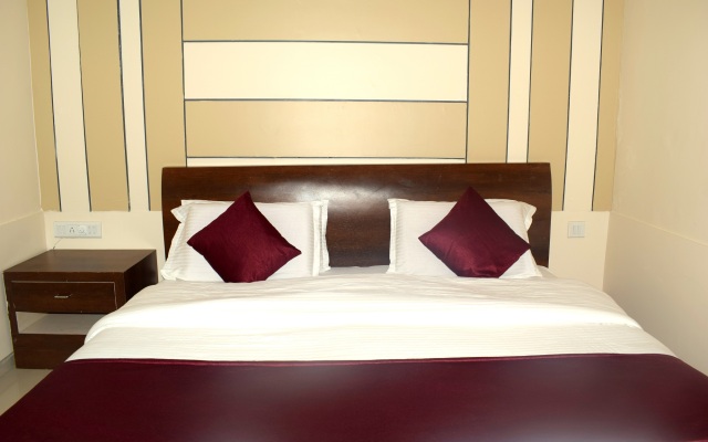 Vasundhra Hotel