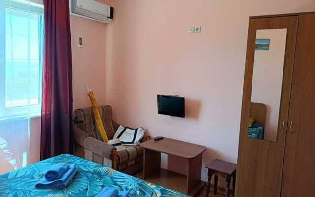 Barkhatny Sezon Guest House