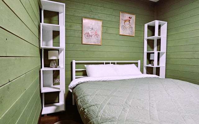 Частный дом большой