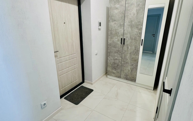 Na 24 Etazhe S Vidom Na Gorod Apartment