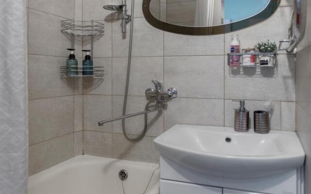Kant Za Oknom Flat