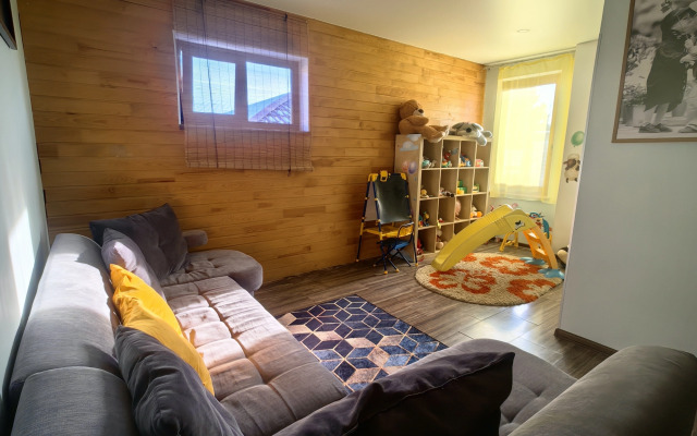 Semeyny Guest House