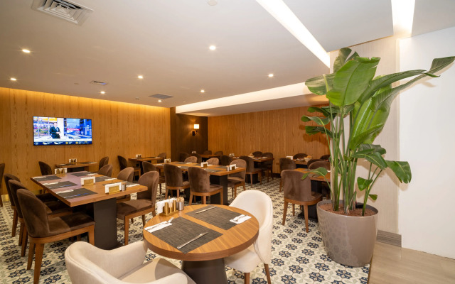 Rayelin Hotel Old Town