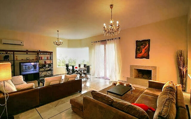 Вилла DisCrete Episkopi