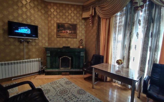 Green House Hotel