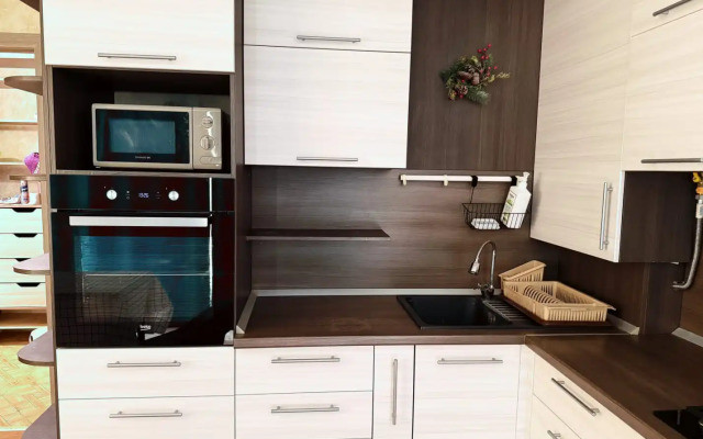 Uyutnaya Novom Rayone Flat