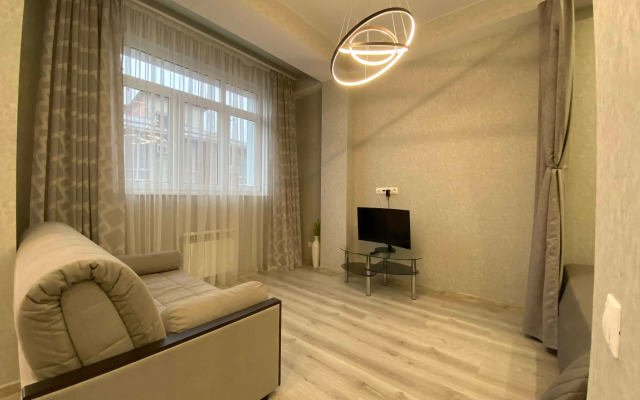 Zhk Poseydon 830 Mamayka Zonirovannaya Studiya (Trustcontrol) Flat