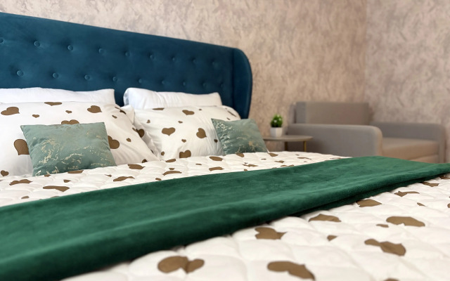 Квартира Двухкомнатная для большой семьи рядом с Вершиной Плазой