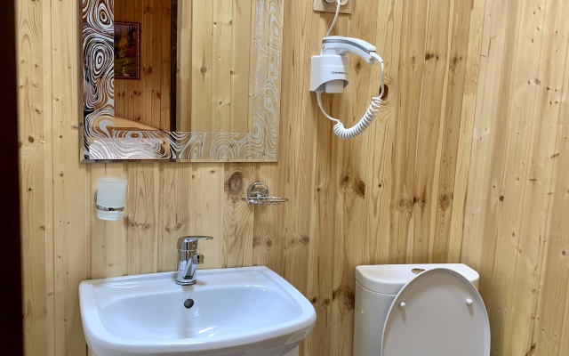 Kyarcha Guest House