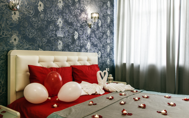 Отель Корона