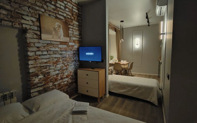 Na Prospekte Lenina 6 4 Flat