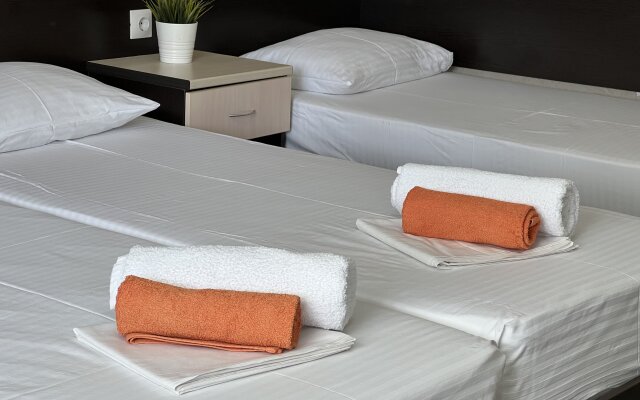 Kipr Guest House