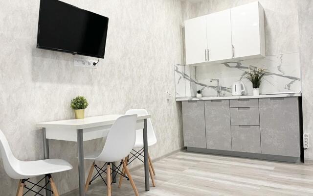 Novaya Studiya V Zhk Mechnik Apartments