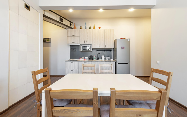 Апартаменты на Кирилловой 6