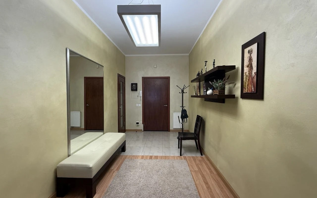 Квартира двухкомнатная рядом с Центральным парком