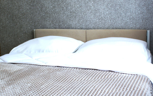 Апартаменты Apato Уютная студия с видом на город и горы