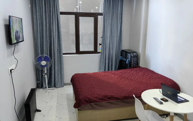 Uyutnaya studiya na beregu chernogo morya Apartments