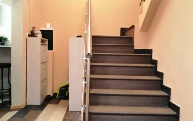 WeekendSleep Hostel
