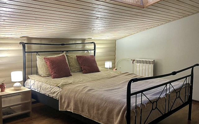 Квартира Двухуровневая Мансарда с Видом на Замок