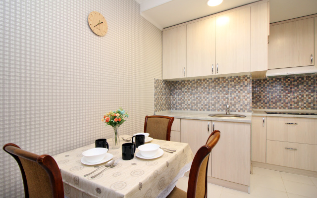 RB 328 Apartments