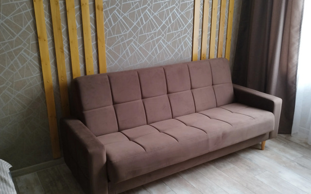 Апартаменты на Леонова